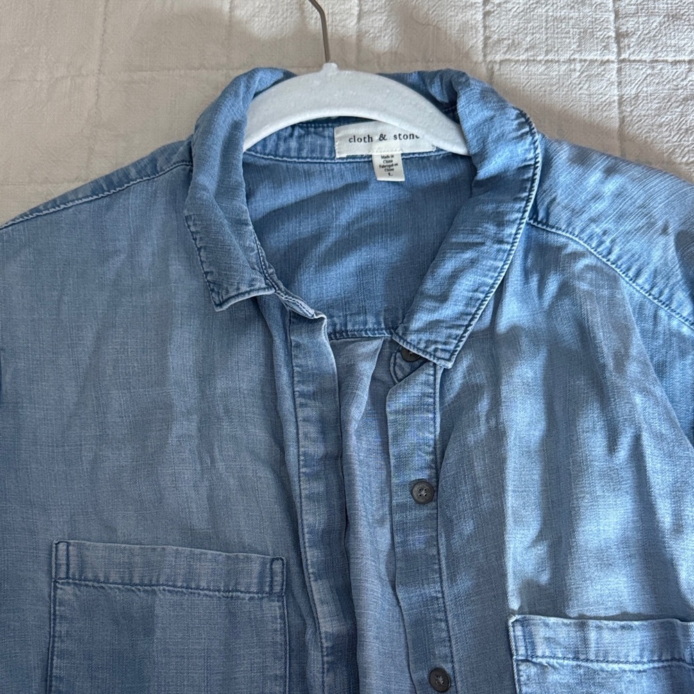 Cloth & Stone Denim Blue Button-Down Shirt